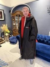 dryrobe Advance Black/Red